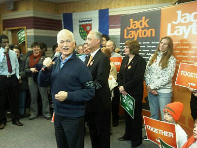 Jack layton, Dennis Bevington - Yellowknife April, 2011